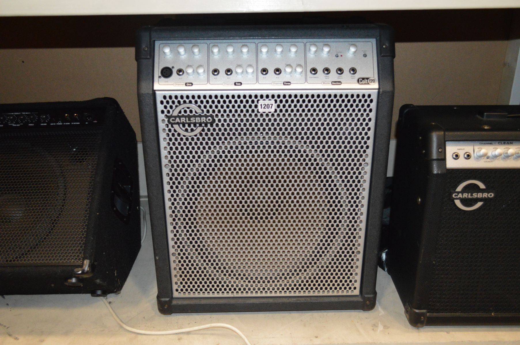 A CARLSBORO COLT 120 3 CHANNEL KEYBOARD AMPLIFIER with 15'' driver