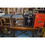 AN EARLY 20TH CENTURY MAHOGANY DRAW LEAF TABLE on a cross stretchered base, extended length 213cm