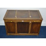 AN OAK TRIPLE BLANKET CHEST, width 95cm x depth 51cm x height 61cm