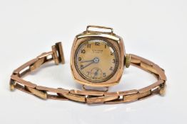 A 9CT GOLD WATCH, with expandable strap, face with subsidiary dial, with 9ct hallmark, approximate