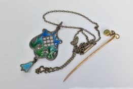 AN EARLY 20TH CENTURY SILVER ENAMEL PENDANT NECKLACE AND GOLD GEM SET STICKPIN, the pendant of