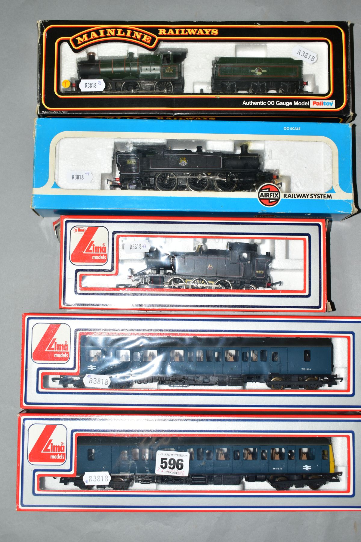 FIVE BOXED OO GAUGE LOCOMOTIVES AND MULTIPLE UNITS, comprising Mainline Railways Collet Goods, No.