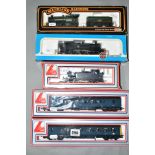 FIVE BOXED OO GAUGE LOCOMOTIVES AND MULTIPLE UNITS, comprising Mainline Railways Collet Goods, No.