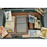 A LARGE COLLECTION OF APPROXIMATELY ONE THOUSAND TWO HUNDRED POSTCARDS, many in plastic sleeves,