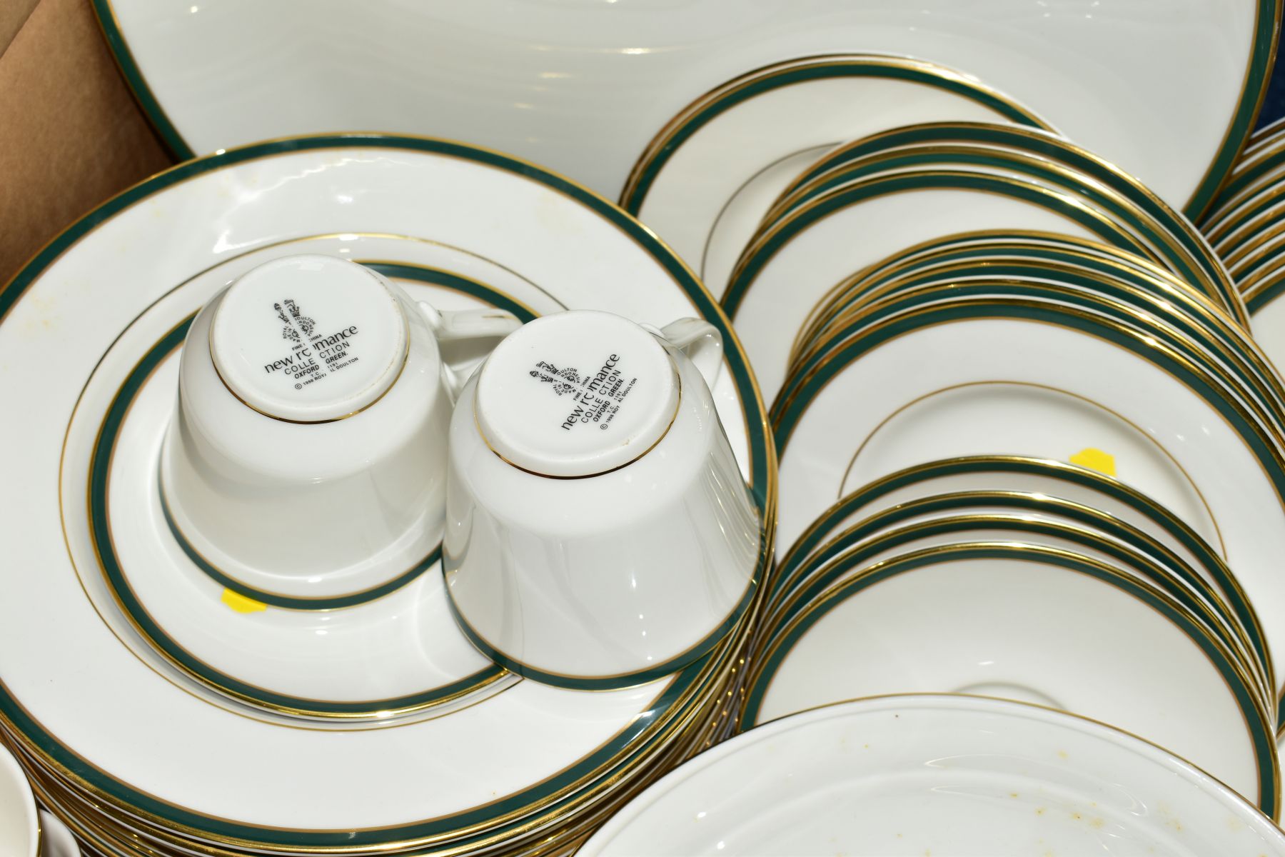 DINNER AND TEAWARES etc, to include Royal Doulton 'Oxford Green' comprising ten each of dinner - Image 7 of 9