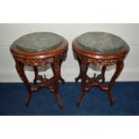 A PAIR OF REPRODUCTION MAHOGANY CIRCULAR OCCASIONAL TABLES with green veined marble topped