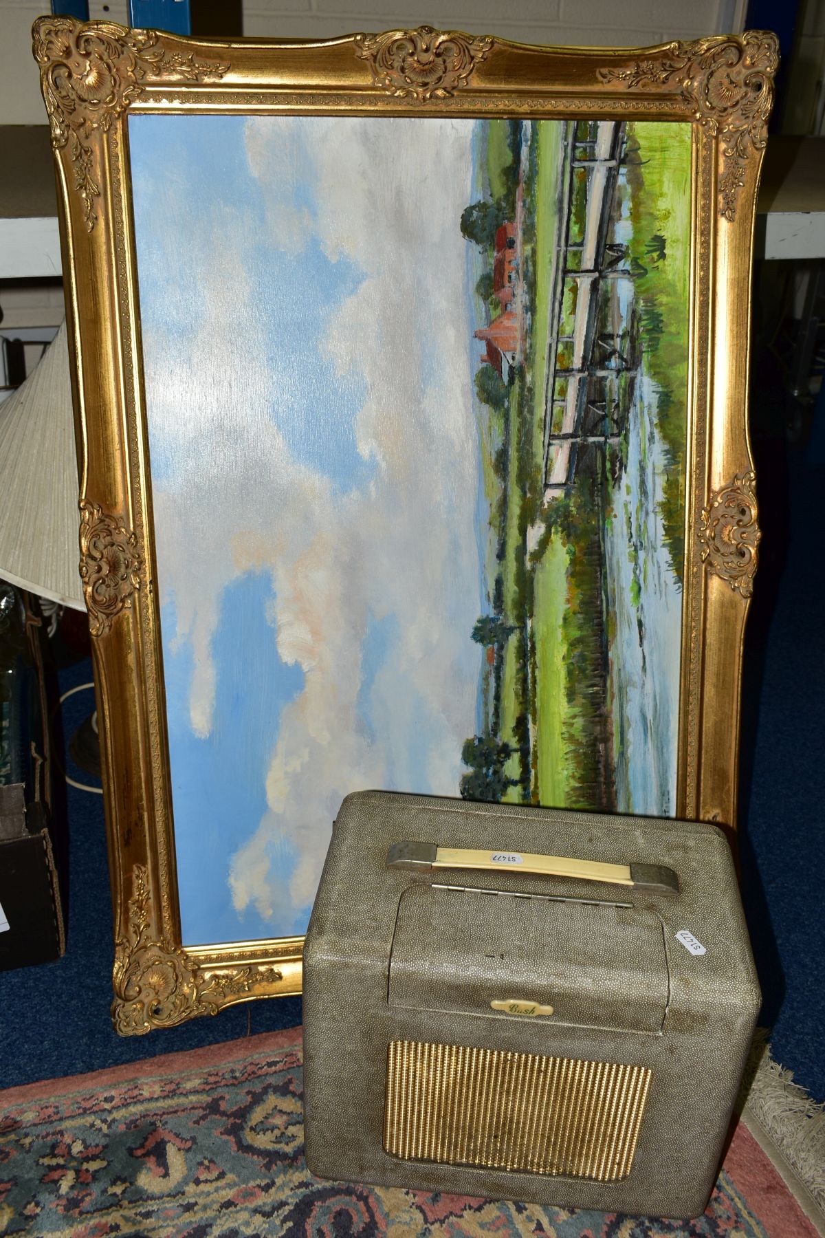 TWO BOXES AND LOOSE SUNDRY ITEMS to include bone chess pieces, lion pewter teapot and coffee pot, - Image 11 of 11