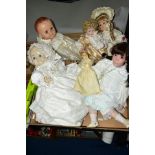 AN ALRESFORD CRAFTS COLLECTORS DOLL, c.1980, with a quantity of other collectors and toy dolls, to