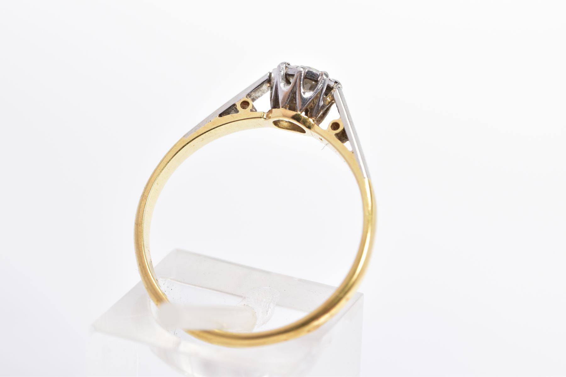 A SINGLE STONE DIAMOND RING, the brilliant cut diamond within a part collet/claw setting, stamped - Image 3 of 3