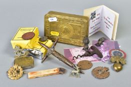A NUMBER OF WWI ERA MILITARY ITEMS AS FOLLOWS, a 1914 Princess Mary tin with replica contents, a