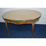 A REPRODUCTION LOUIS IV KINGWOOD AND FLORALLY INLAID FINISH OVAL COFFEE TABLE, with brass banding