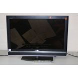 A SONY KDL 32V2500 LCD TV and remote (PAT pass and working)