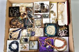 A BOX OF COSTUME JEWELLERY, to include a pair of silver gilt Wedgwood clip earrings of oval outline,