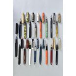 A COLLECTION OF SEVENTEEN VINTAGE FOUNTAIN PENS including Platinum, Osmiroid, Wahl, The Pinnacle,