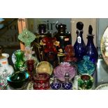A GROUP OF GLASSWARE to include a pair of iridescent vases, having tube lined floral decoration,