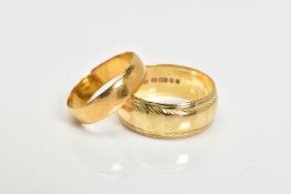 AN 22CT GOLD BAND RING AND AN 18CT GOLD BAND RING, the first a plain band, with 22ct hallmark,