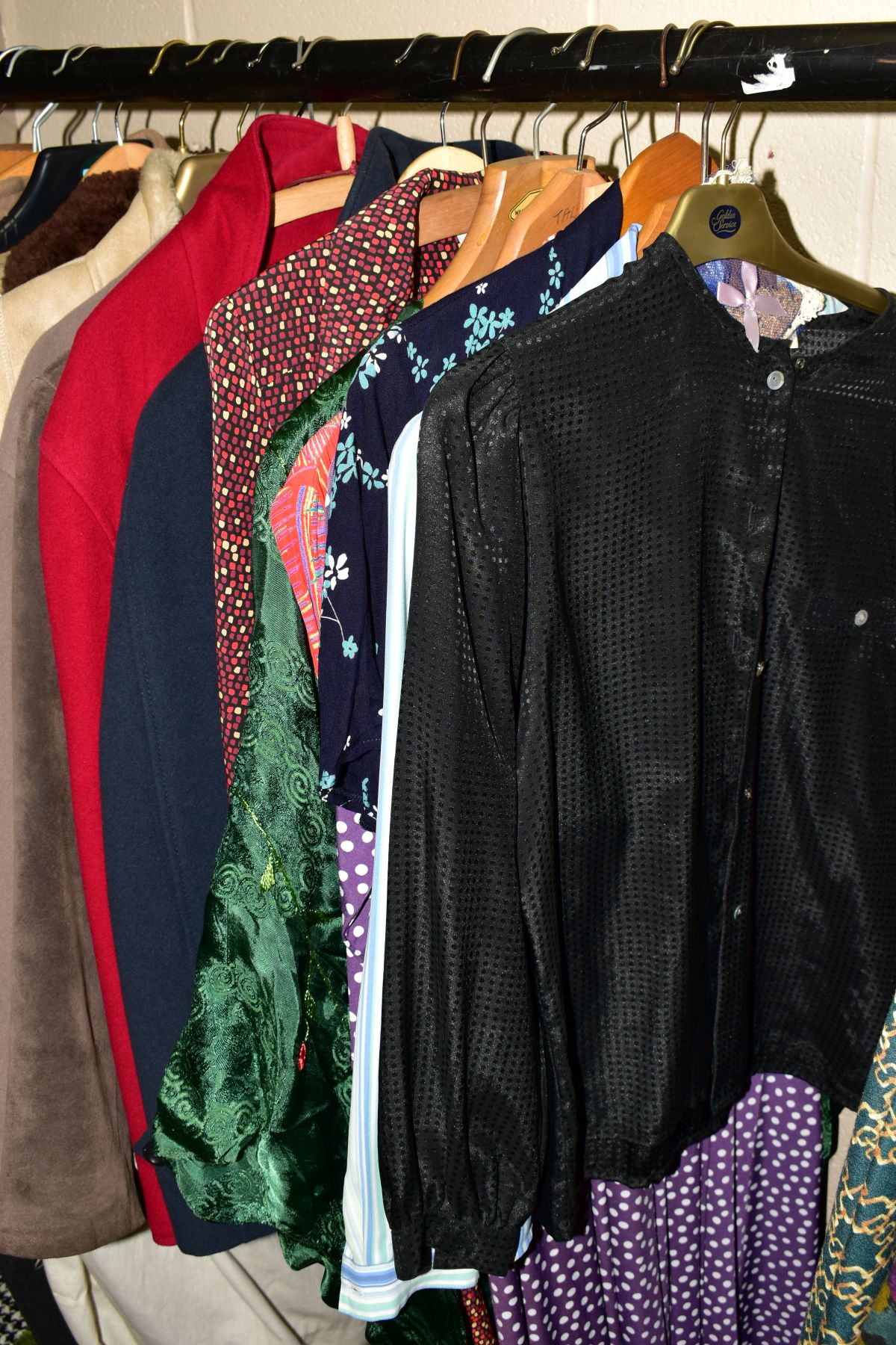 A CLOTHES RAIL OF LADIES WEAR to include dresses, blouses, evening wear, coats and jackets, - Image 5 of 12