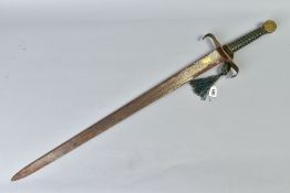 A COPY OF A MEDIEVAL STYLE SWORD, blade approximate 80cm in length, metal crossguard, and a green