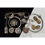 A SELECTION OF THIRTEEN ITEMS, to include two childrens bangles, a pair of engine turned