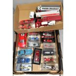 A QUANTITY OF BOXED AND UNBOXED MODERN DIECAST VEHICLES, to include a collection of boxed Brumm 1/43