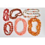 A SELECTION OF NECKLACES, to include two modern amber bead necklaces, lengths 520mm - 670mm, a