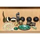 A GROUP OF HARDSTONE SPHERES AND OTHER SEMI PRECIOUS STONE ITEMS, including an oval malachite