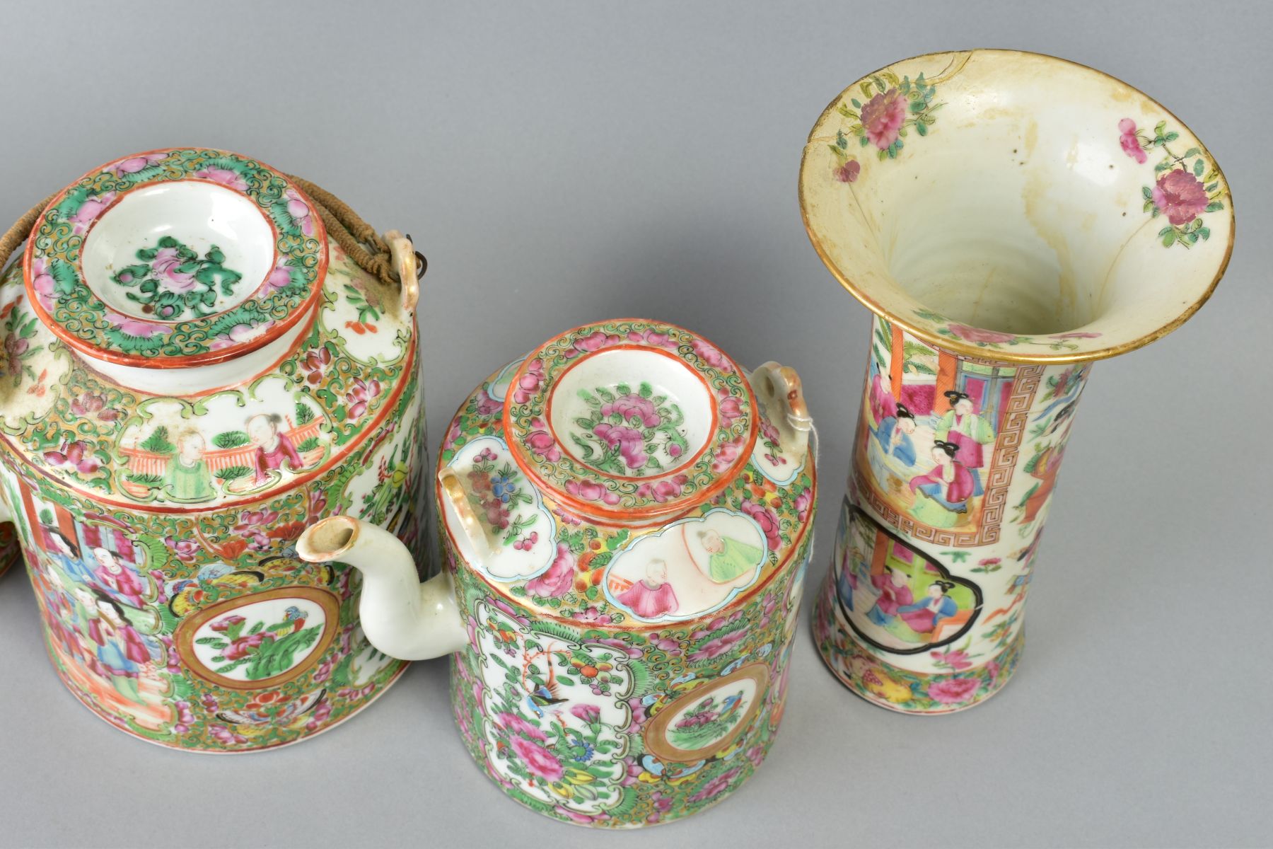 THREE 19TH CENTURY CHINESE CANTON FAMILLE ROSE TEAPOTS AND COVERS, two with wicker handles (s.d.), - Image 3 of 9