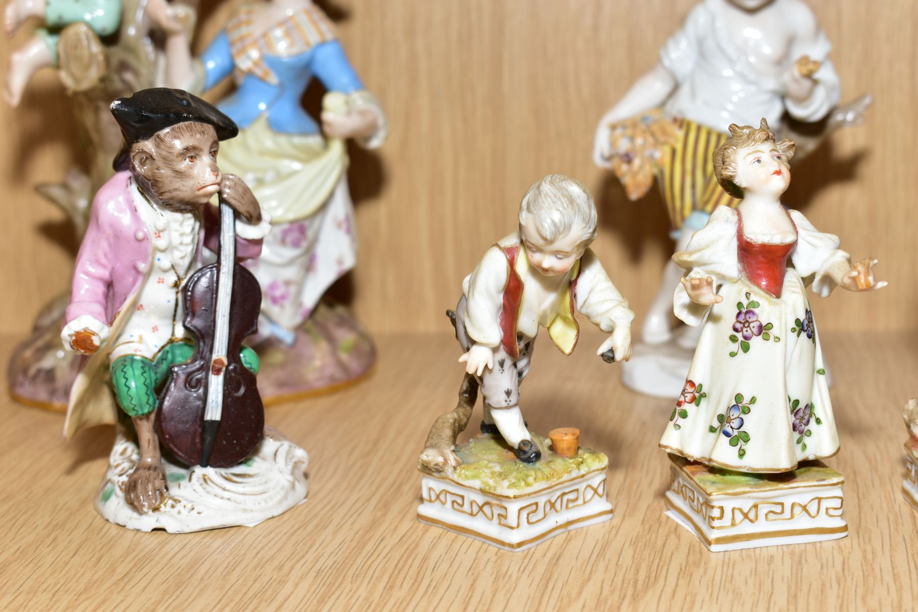 A GROUP OF 19TH AND 20TH CENTURY CONTINENTAL PORCELAIN FIGURINES, (s.d.), including a Berlin KPM - Image 4 of 24