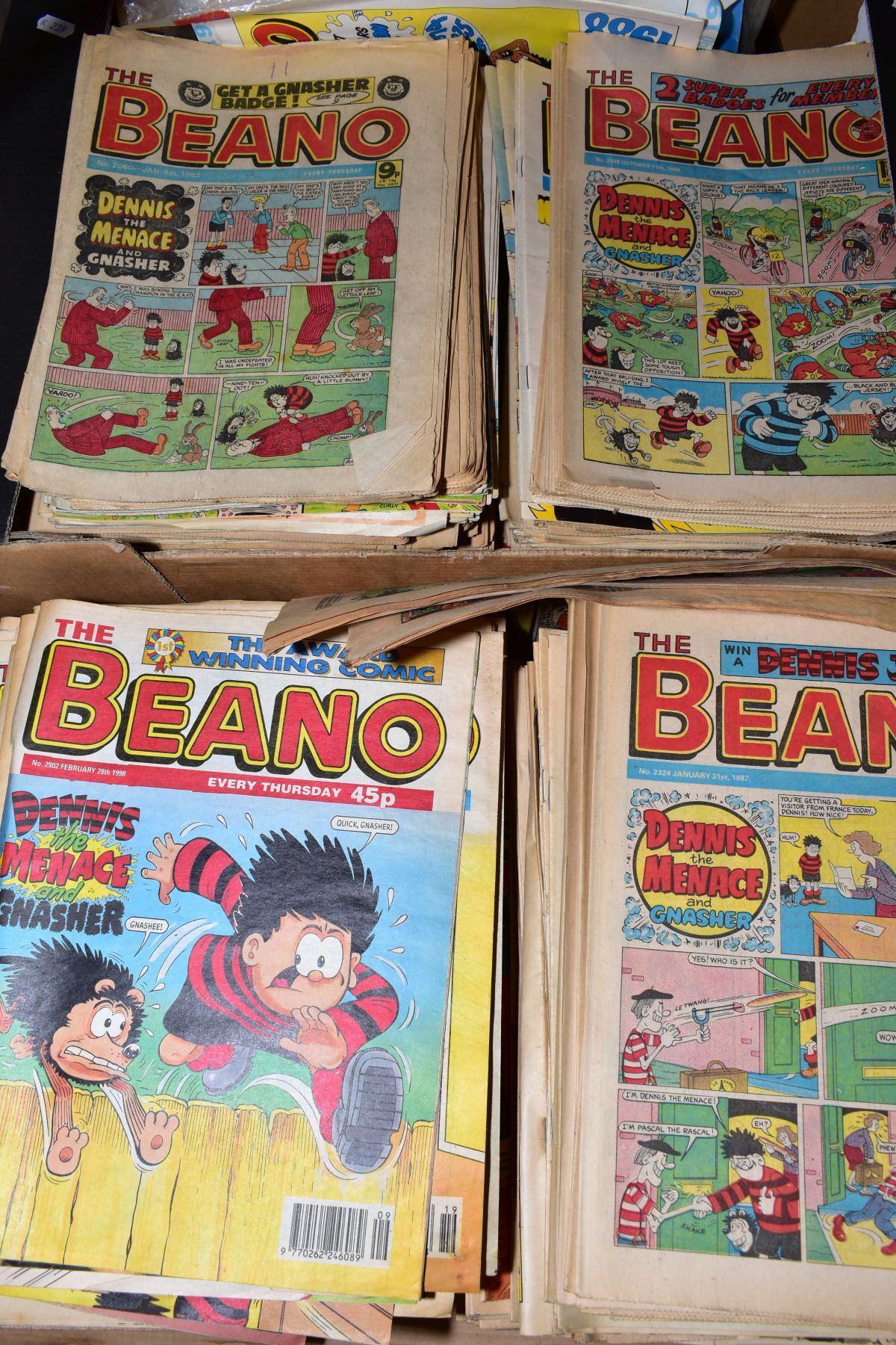 A COLLECTION OF THE BEANO COMICS, all date from 1980's and 1990's, condition ranges from good to - Image 4 of 6