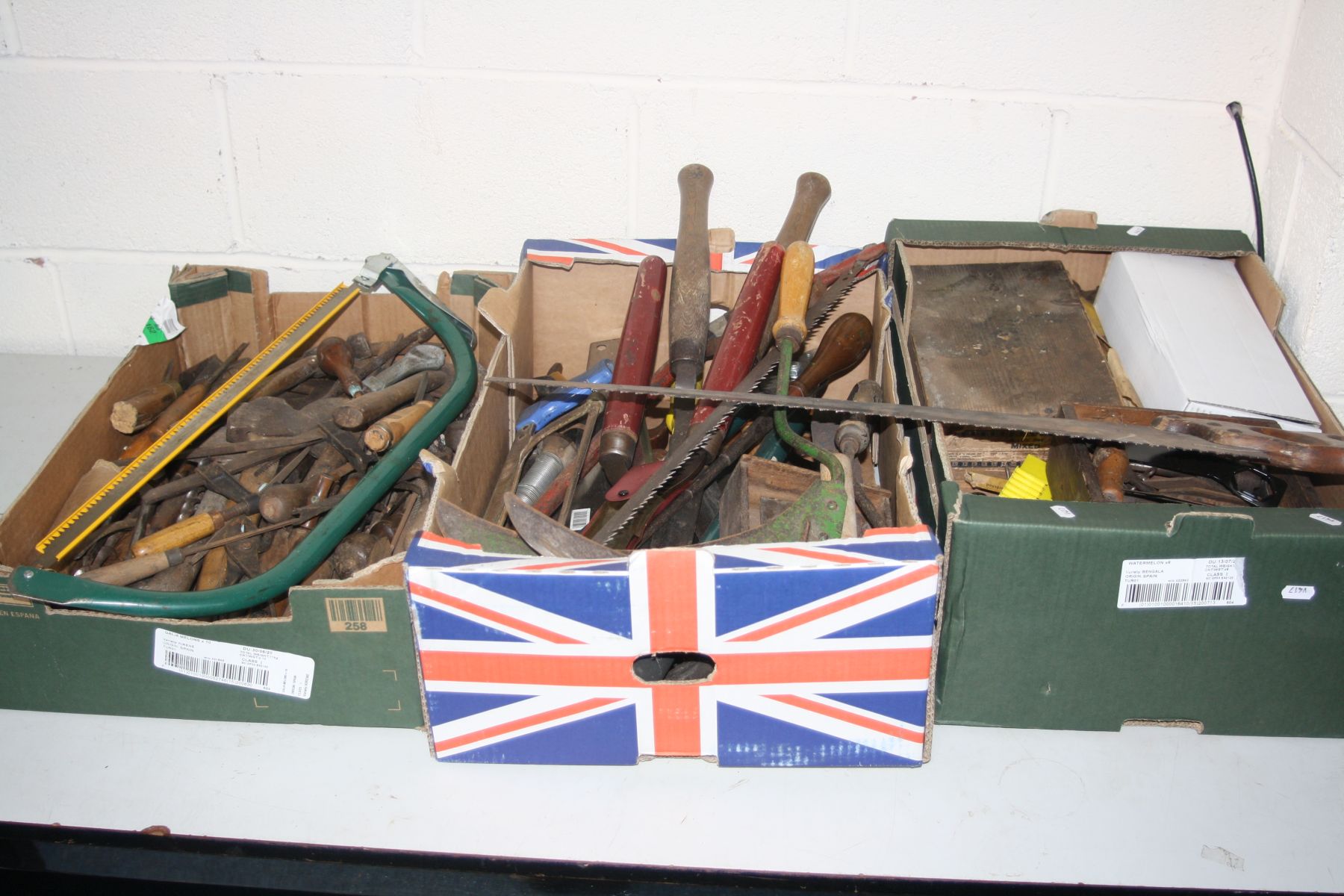 FIVE BOXES OF VARIOUS HAND TOOLS, to include planes, saws, hand sythes, files, chizels, hammers, - Image 2 of 14