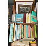 A QUANTITY OF ASSORTED BRITISH HISTORY BOOKS, GUIDE BOOKS, EPHEMERA, to include several items of