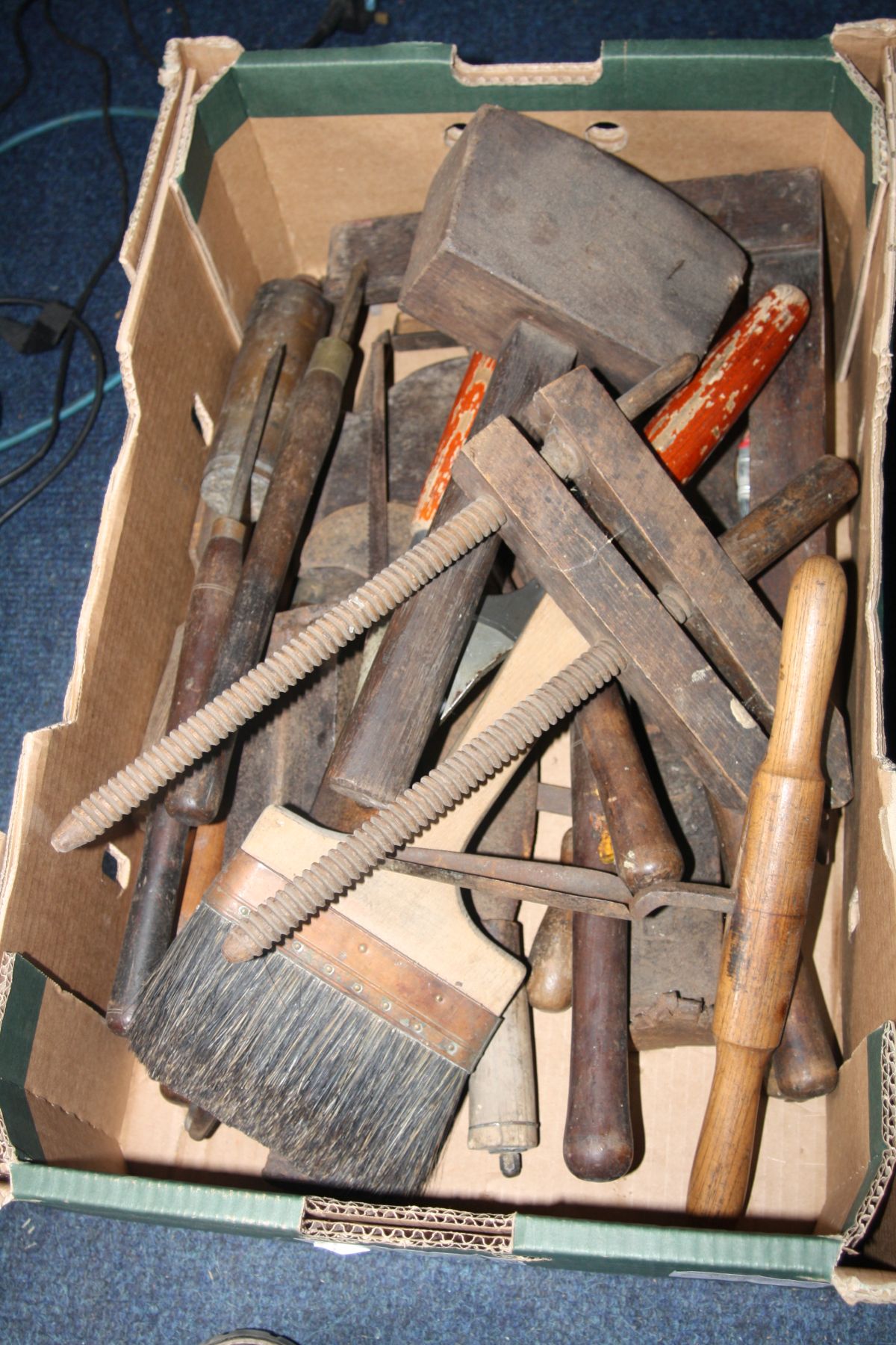 FIVE BOXES OF VARIOUS HAND TOOLS, to include planes, saws, hand sythes, files, chizels, hammers, - Image 6 of 14