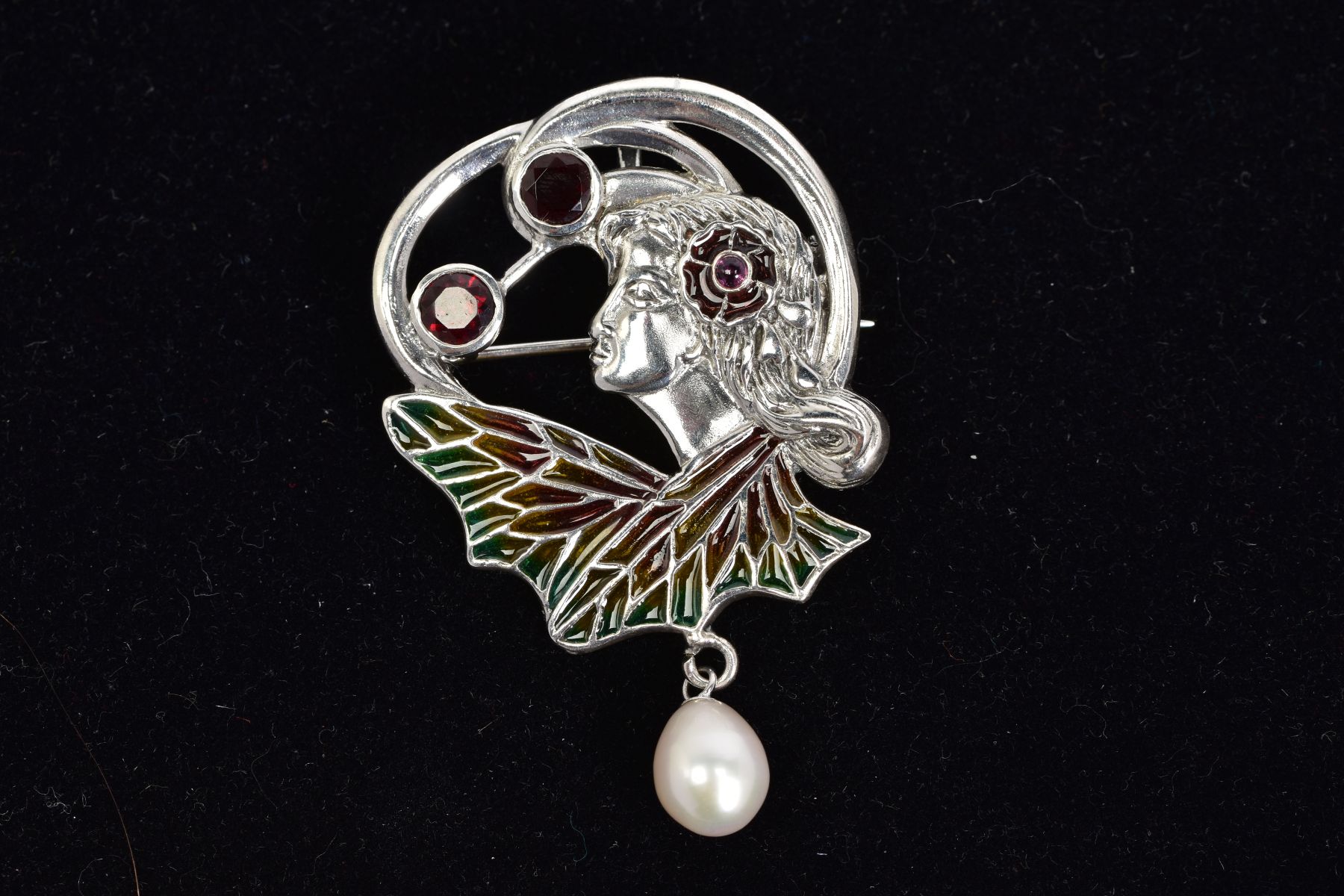 A PLIQUE-A-JOUR BROOCH, in the form of a maiden with a flower in her hair set with two circular - Image 2 of 3