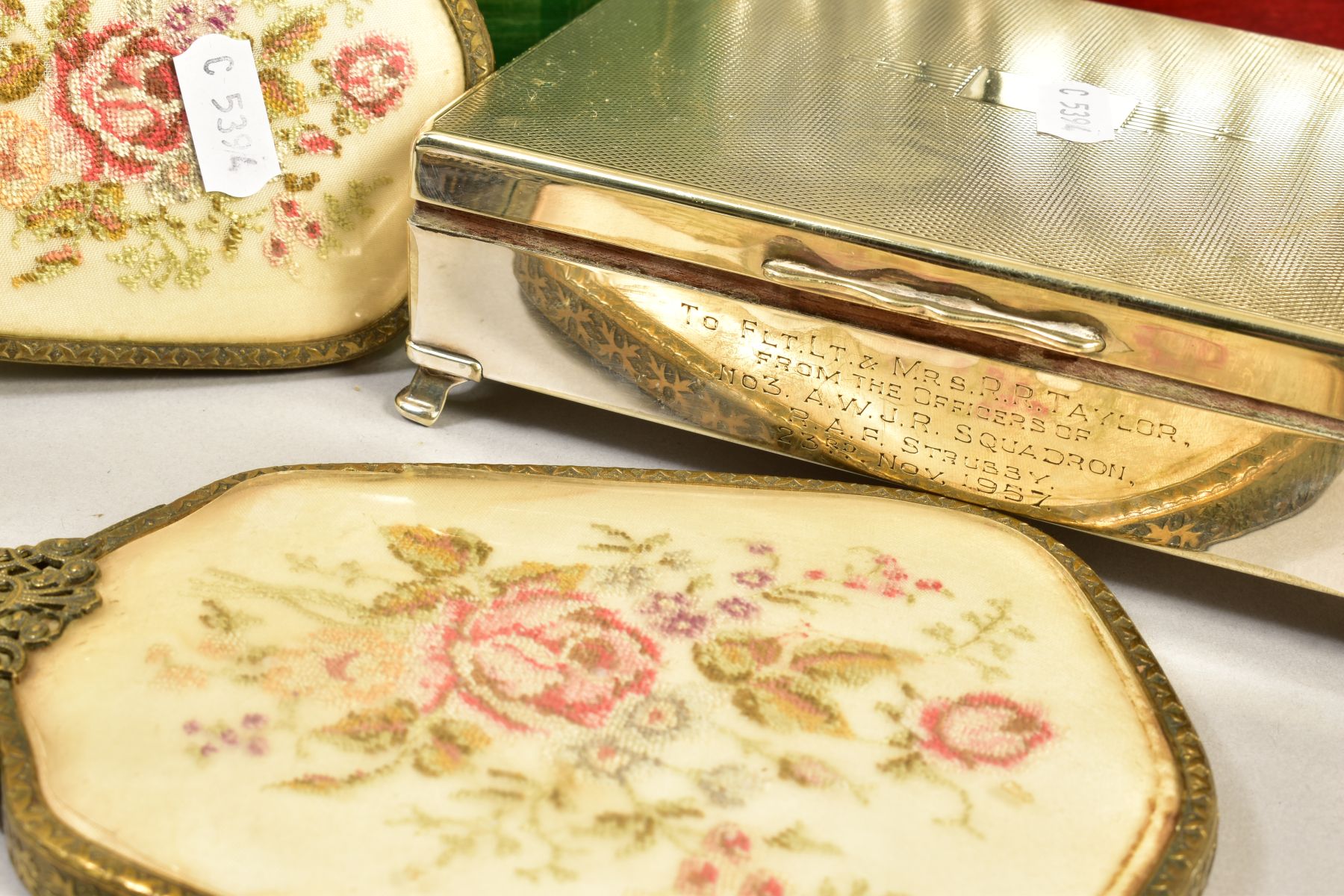 A CASED BUTLERS OF SHEFFIELD CANTEEN OF EPNS RATTAIL PATTERN CUTLERY, for a mix of six and eight - Image 4 of 4