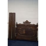 AN EARLY 20TH CENTURY FRENCH OAK 4'6'' BED FRAME with side rails