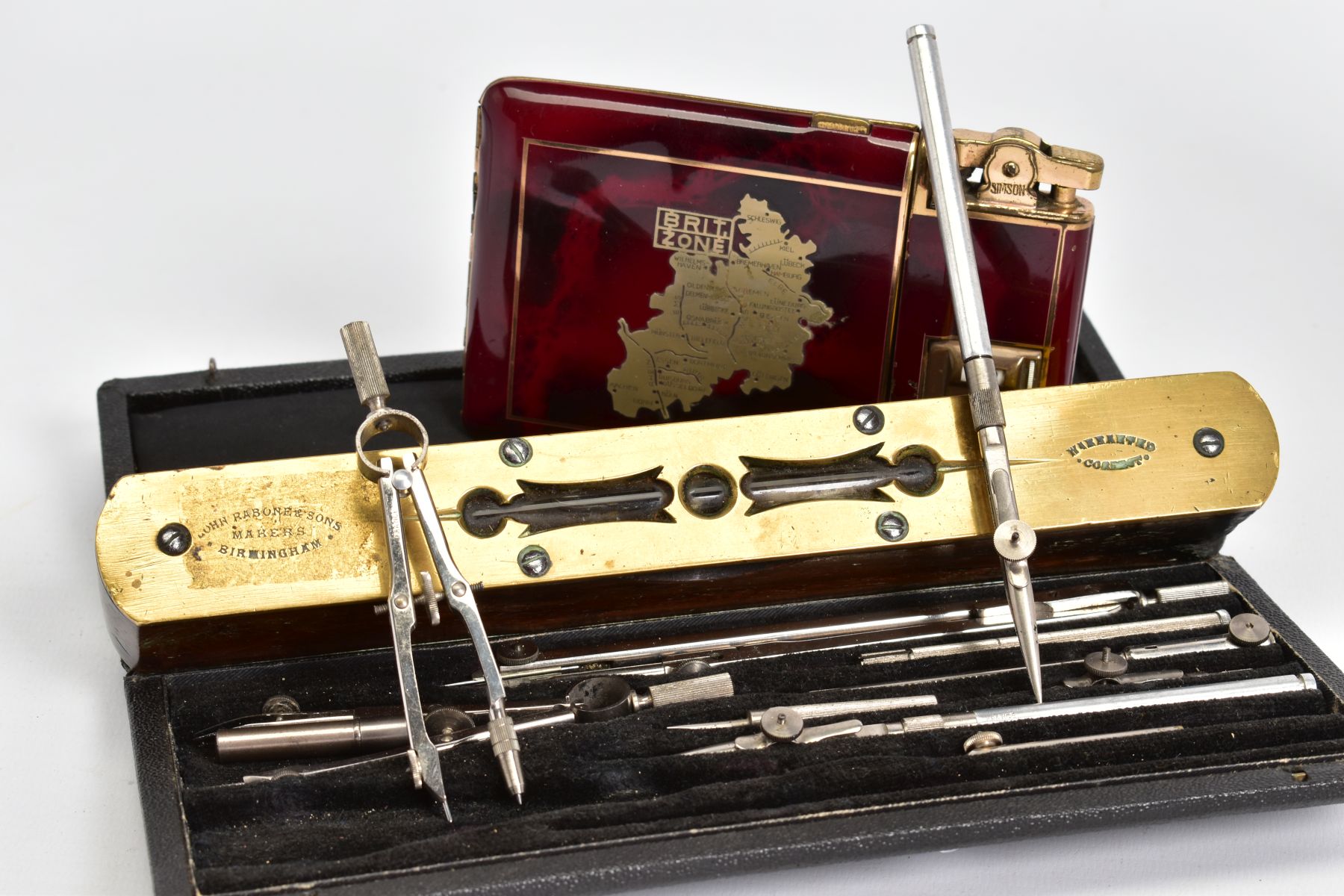 A SELECTION OF ITEMS, to include a red enamel cigarette case with attached lighter and calendar to - Image 3 of 3