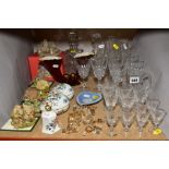 A GROUP OF CERAMICS AND GLASSWARE including five Lilliput Lane Cottages, Aynsley Pembroke giftware