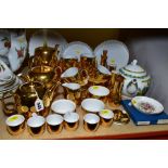 A ROYAL WORCESTER RIO PATTERN TEAPOT AND A ROYAL WORCESTER GOLD LUSTRE OVEN TO TABLE WARE SET,
