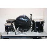 A STARCAST BY FENDER PARTIAL DRUM KIT, including 22'' x 16'' kick drum (no legs), a 16'' x 15''