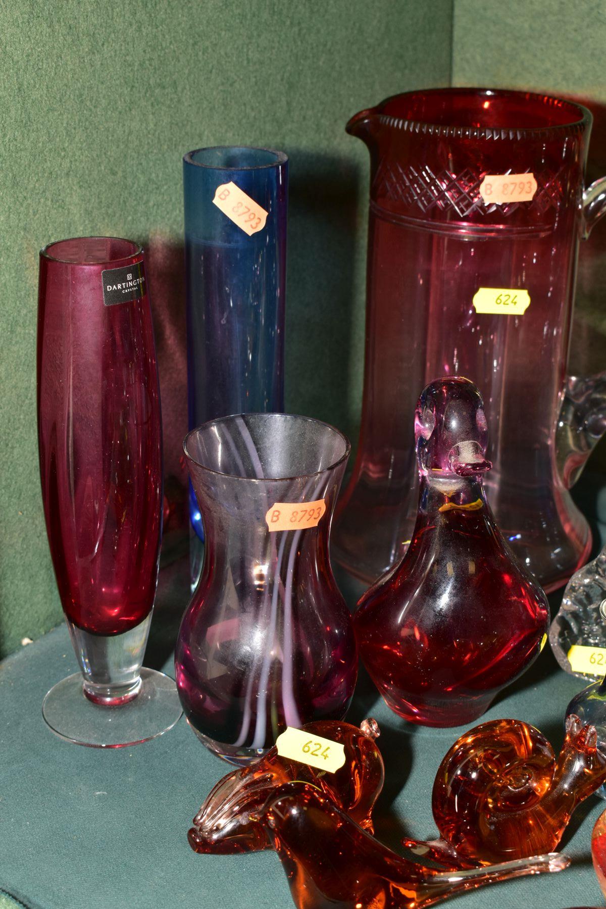 A COLLECTION OF COLOURED AND CLEAR GLASSWARE, including modern paperweights, Dartington Crystal - Image 3 of 4