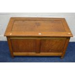 AN EARLY 20TH CENTURY PANELLED OAK BLANKET CHEST, approximate width 99cm x depth 52cm x height 59cm