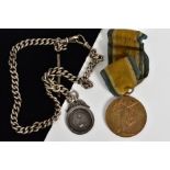 A SILVER ALBERT CHAIN AND WWI MEDAL, the silver Albert chain with lobster clasp and a silver