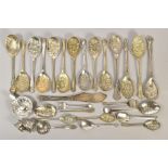 A BOX OF SILVER PLATED BERRY SPOONS AND OTHER SERVING UTENSILS, together with two EPNS napkin