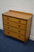 AN EARLY TO MID 20TH CENTURY GOLDEN SOLID OAK CHEST OF FOUR LONG GRADUATED DRAWERS, width 92cm x