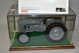 A BOXED UNIVERSAL HOBBIES 1/8 SCALE FERGUSON TE20 TRACTOR MODEL, limited edition complete with