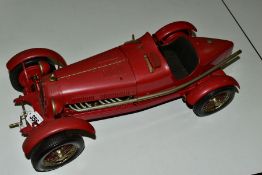 AN UNBOXED POCHER ALFA ROMEO 8C MONZA 1931 RACING CAR, No K/71 constructed metal and plastic kit,