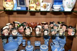 EIGHTEEN ROYAL DOULTON CHARACTER JUGS AND AN ORANGE CARNIVAL GLASS BOWL, to include 'Smuggler'