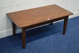 A REPRODUCTION OAK RECTANGULAR COFFEE TABLE, on a jointed base with square tapering legs, width