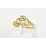 A 9CT GOLD RING, of calddagh design, hands, heart and crown to the plain polished bnd, with a 9ct
