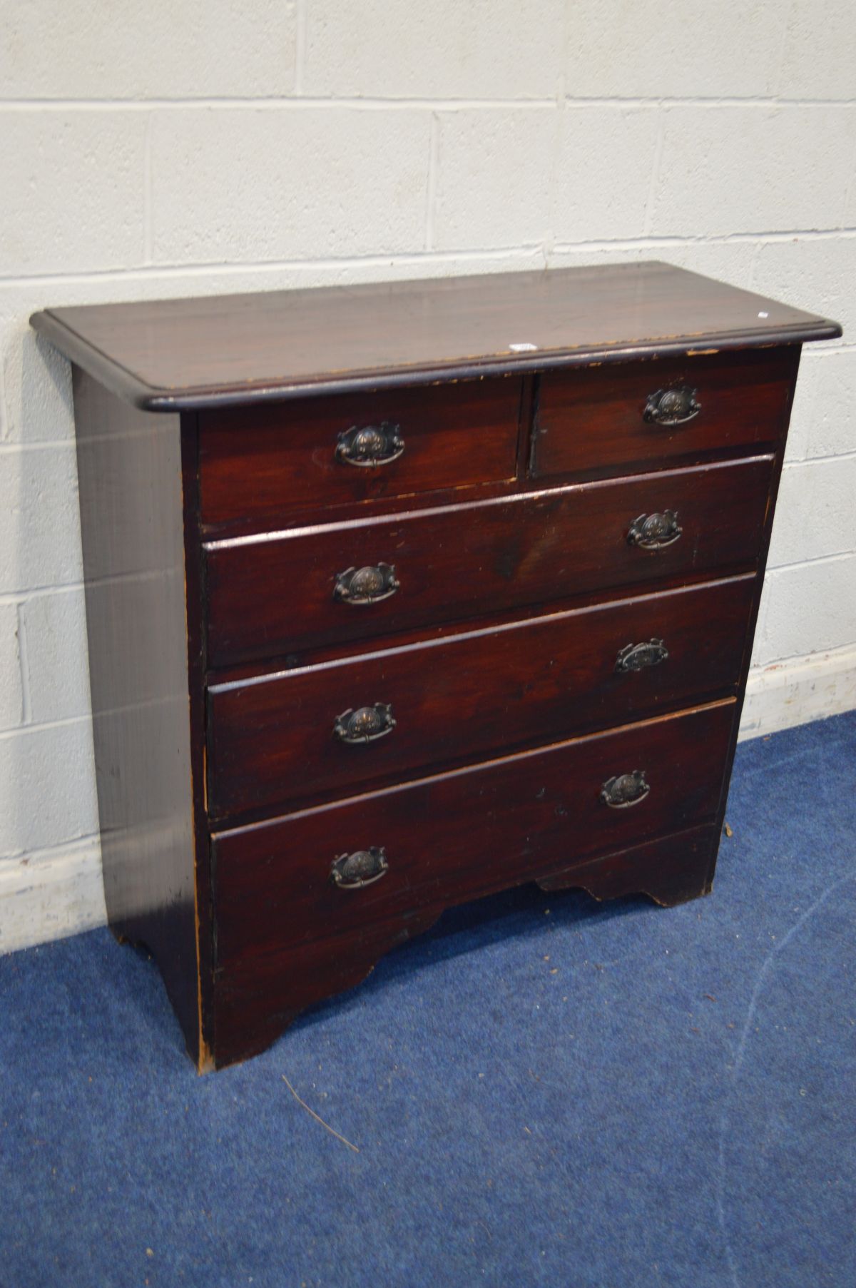 AN EDWARDIAN STAINED PINE CHEST OF TWO OVER THREE LONG DRAWERS, width 110cm x depth 43cm x height - Image 2 of 2